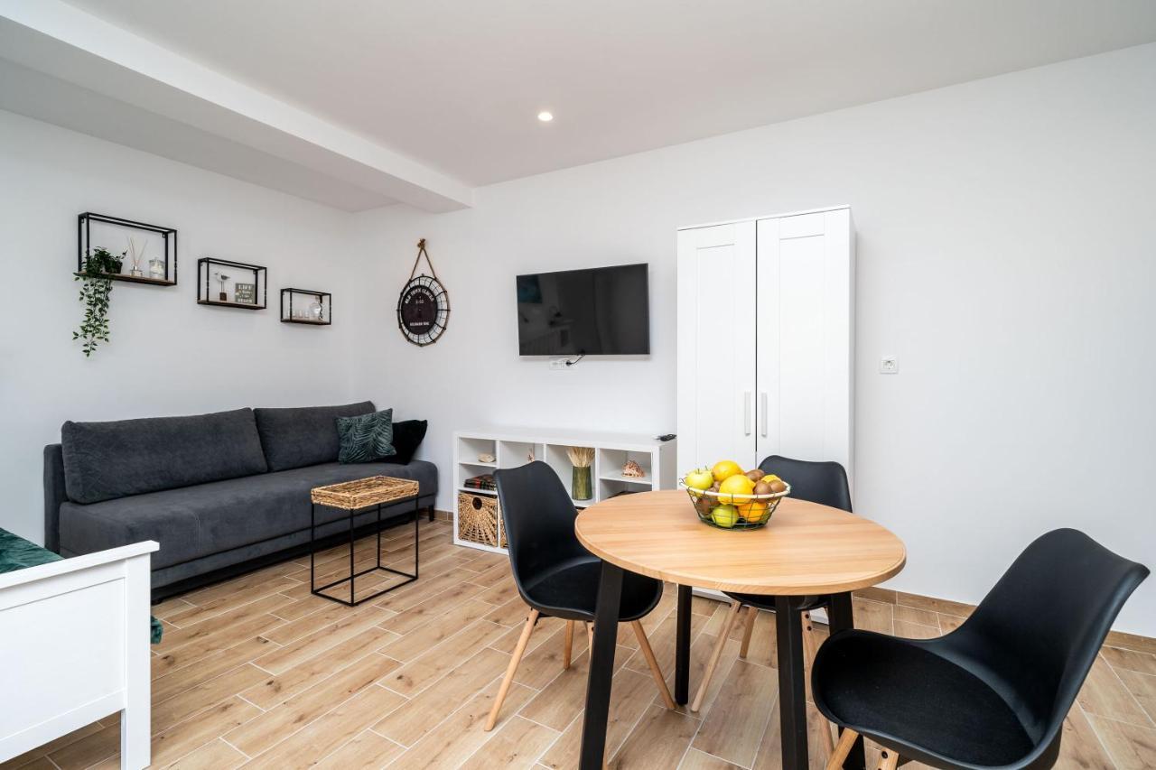 Apartments Marta Кавтат Екстериор снимка
