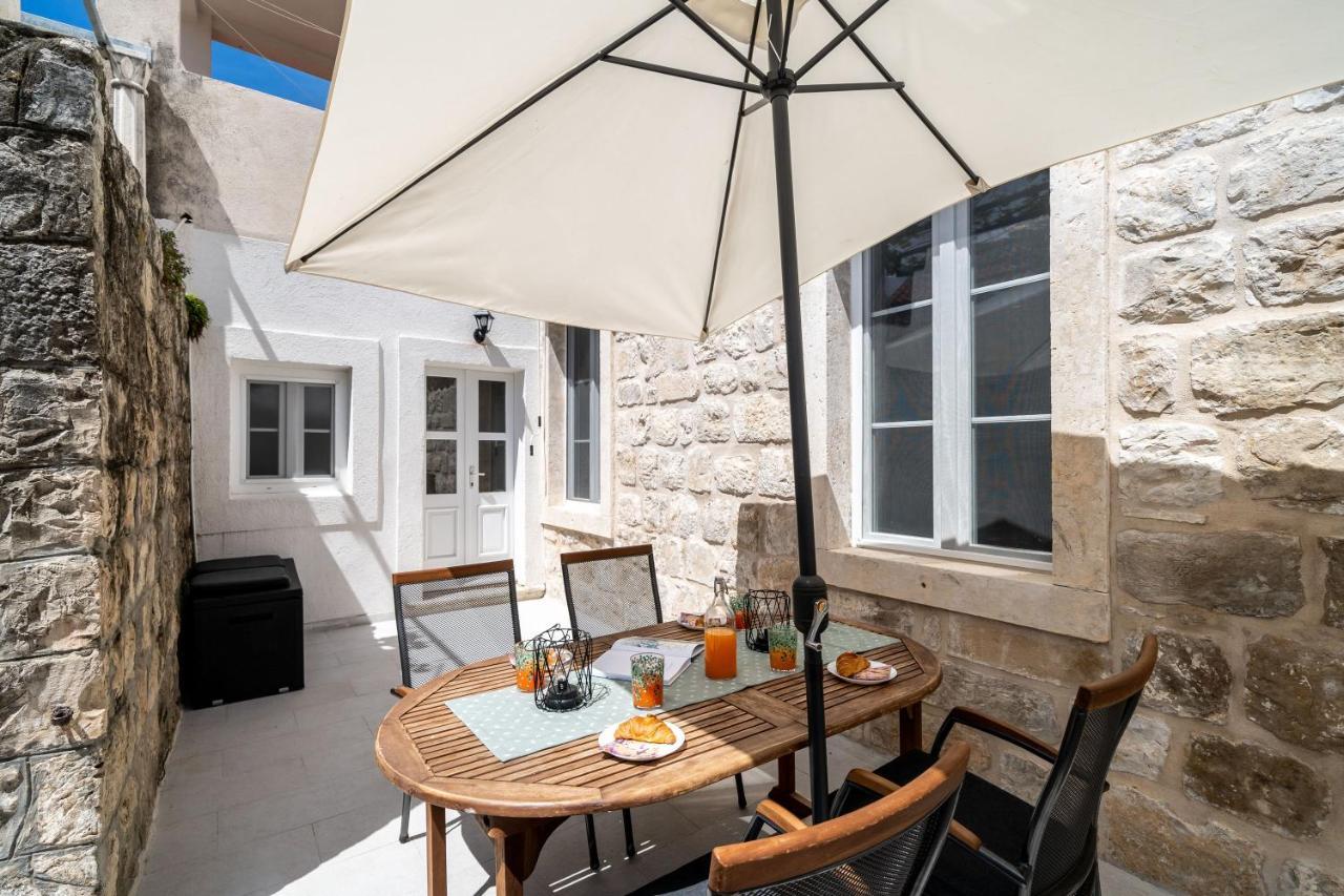 Apartments Marta Кавтат Екстериор снимка