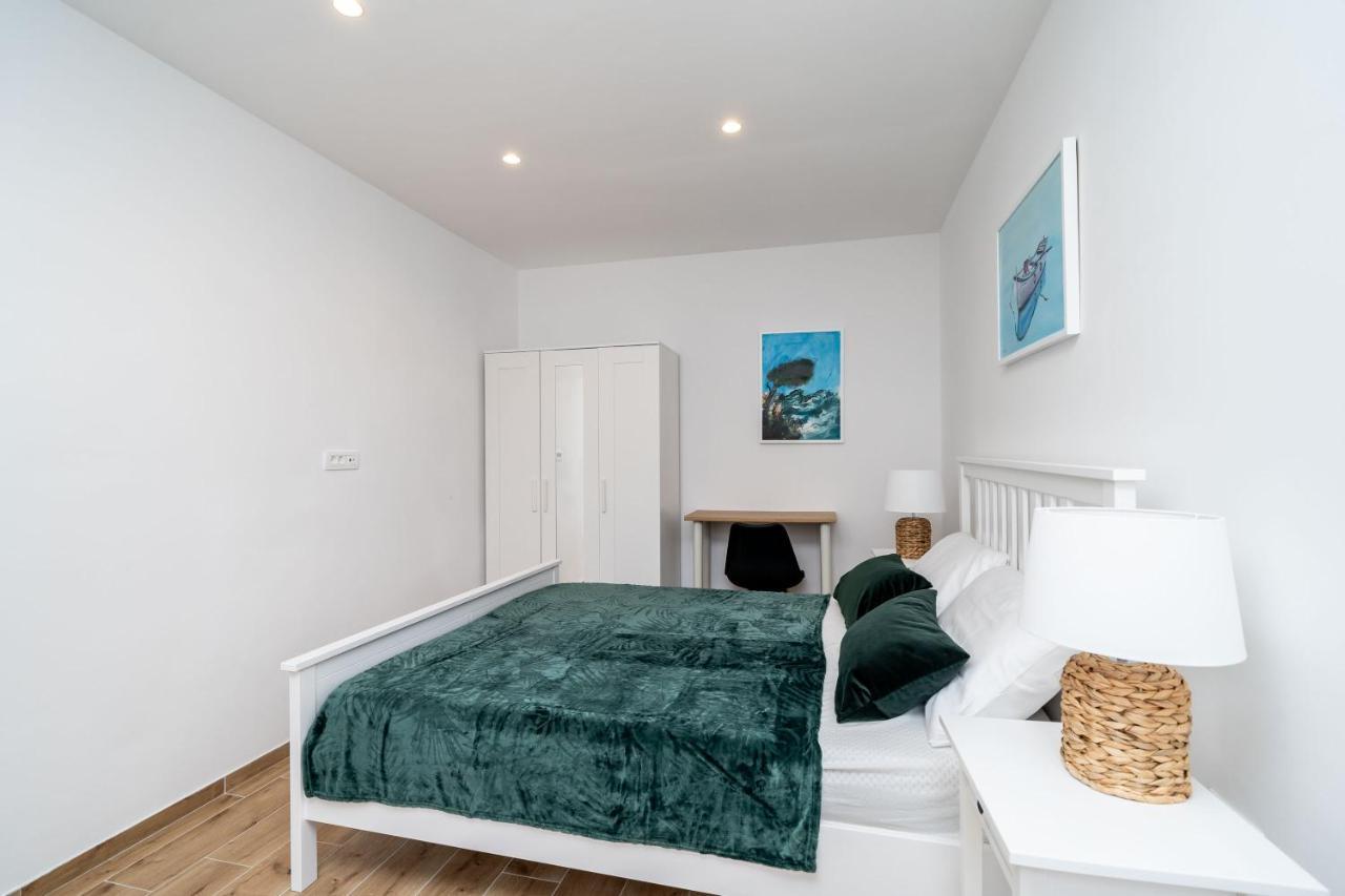 Apartments Marta Кавтат Екстериор снимка