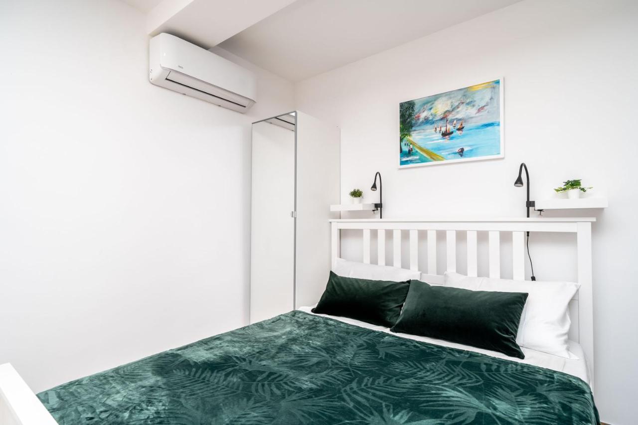 Apartments Marta Кавтат Екстериор снимка