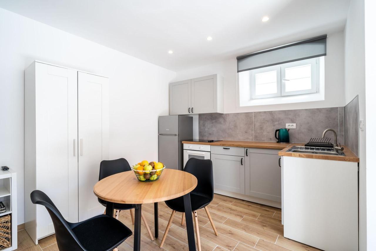 Apartments Marta Кавтат Екстериор снимка