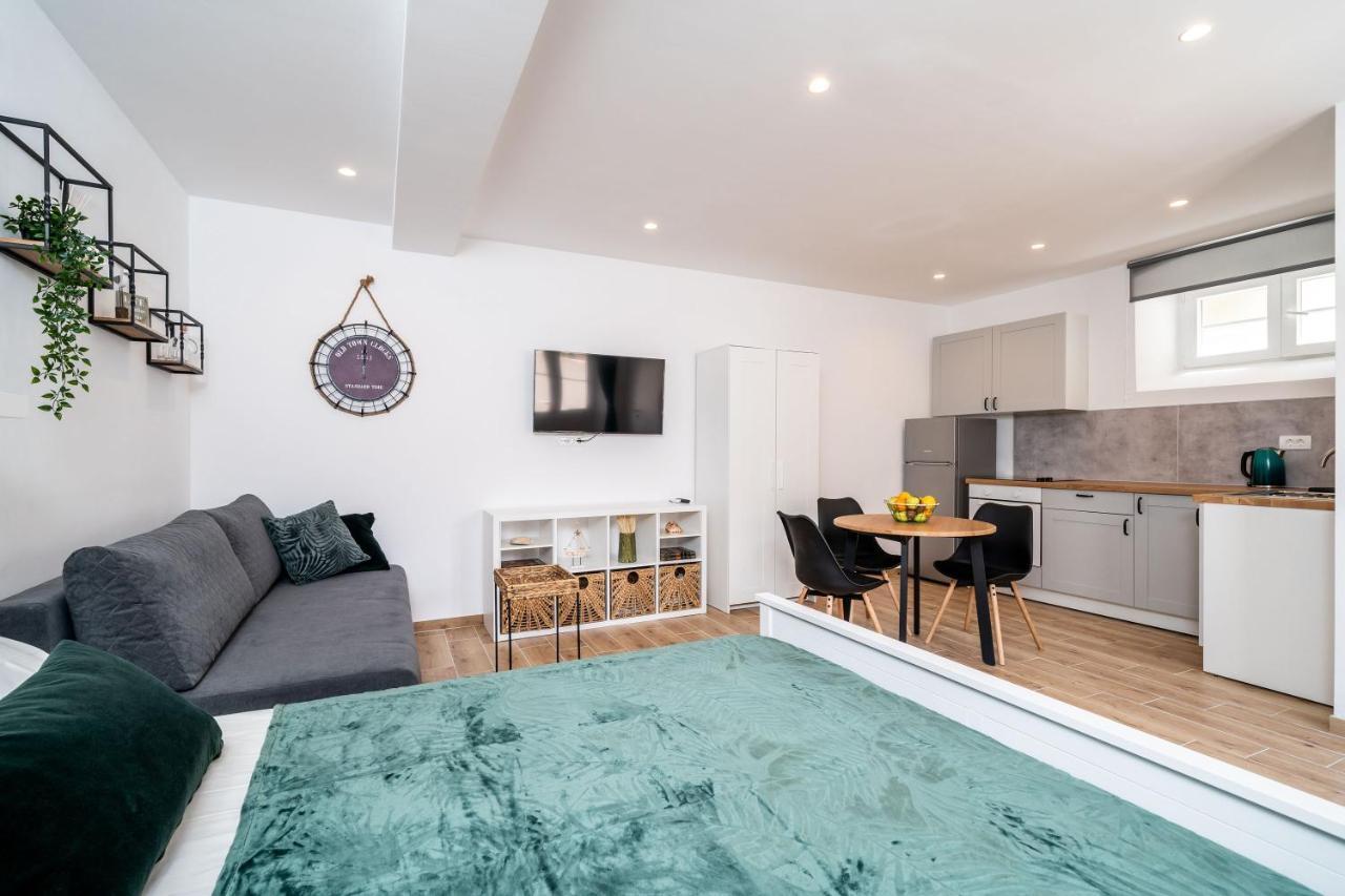 Apartments Marta Кавтат Екстериор снимка