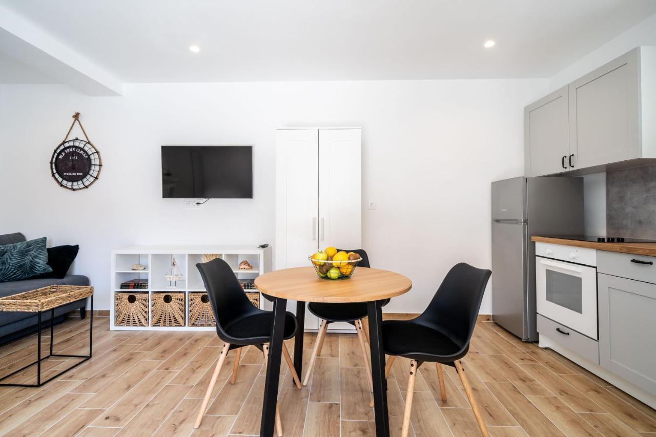 Apartments Marta Кавтат Екстериор снимка
